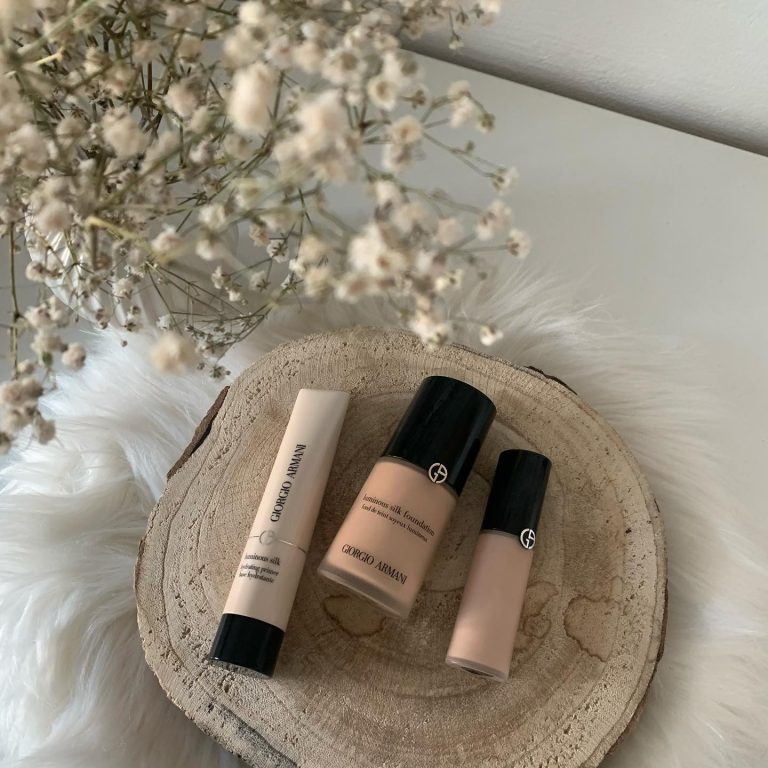 Elite Elegance: The Art of High-End Makeup Mastery