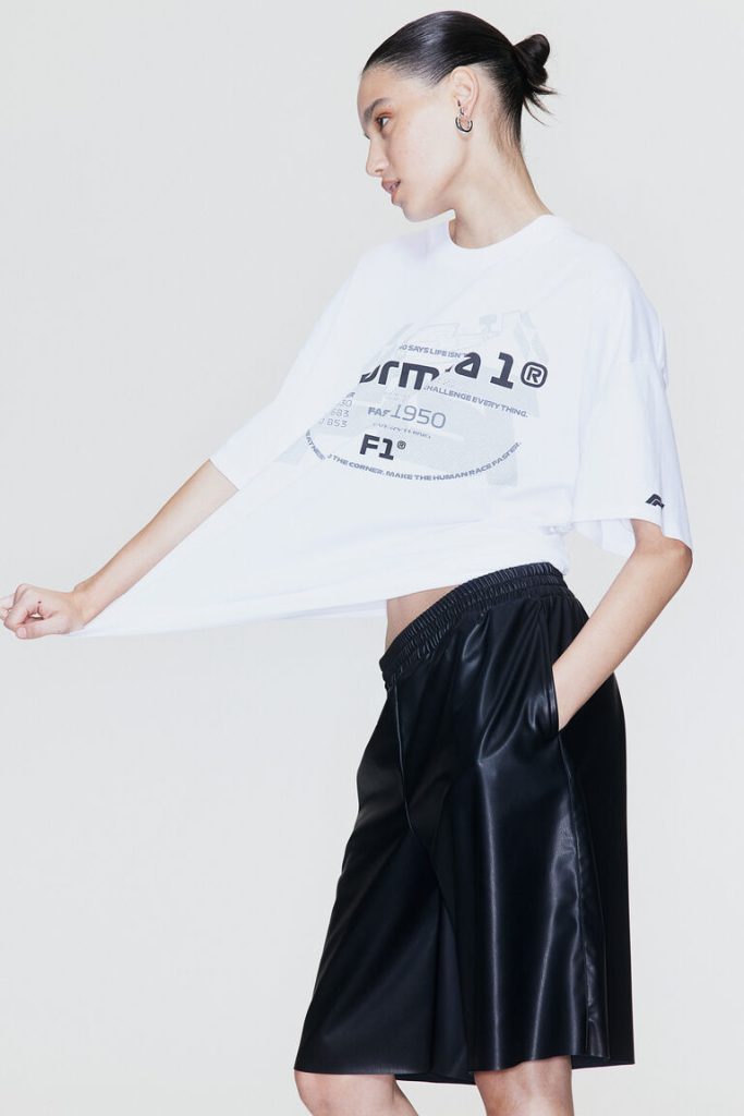 oversized tee street style